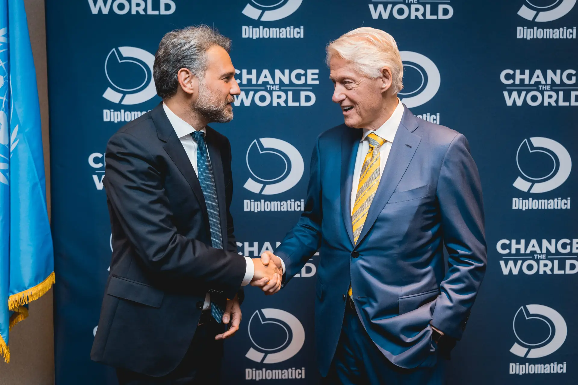 Clinton torna a New York