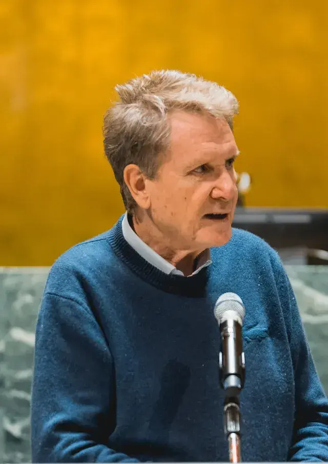 Lucio CARACCIOLO